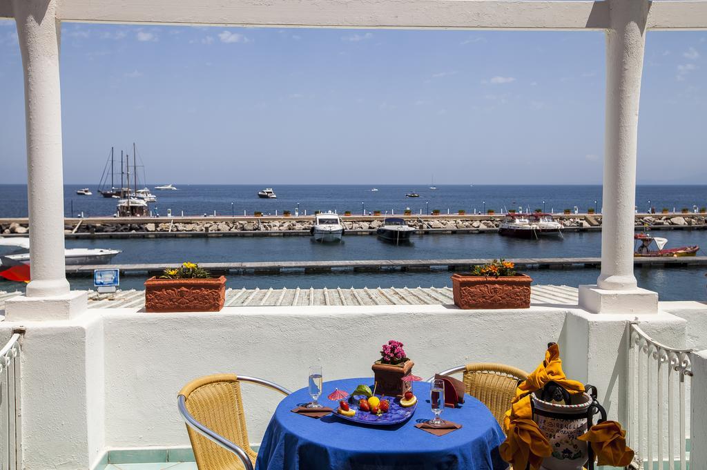 Hotel La Sirenella Lacco Ameno (Isola d'Ischia) Exterior foto