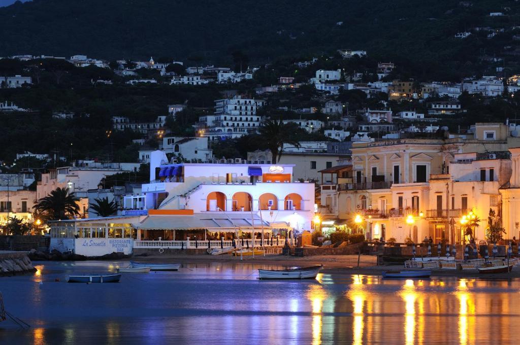 Hotel La Sirenella Lacco Ameno (Isola d'Ischia) Exterior foto