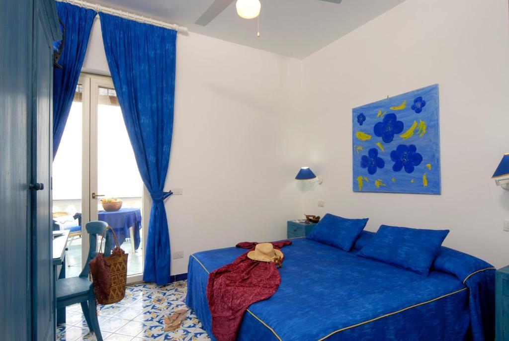 Hotel La Sirenella Lacco Ameno (Isola d'Ischia) Exterior foto
